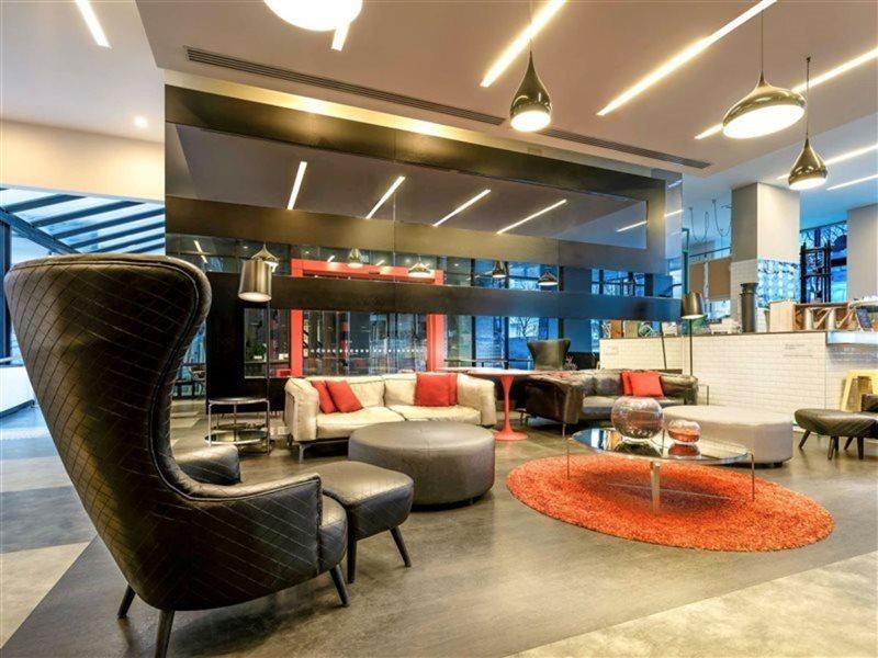 Essence Hotel Carlton Melbourne Exterior photo