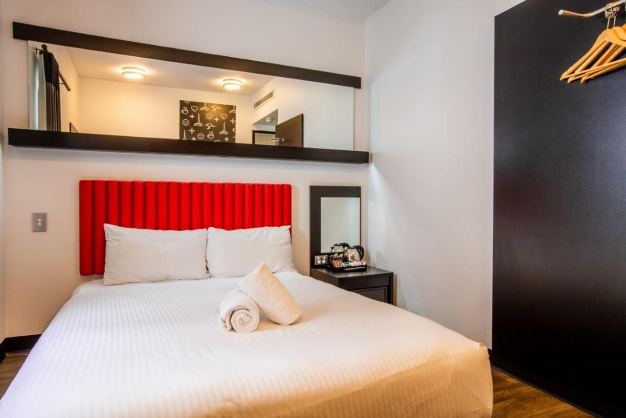 Essence Hotel Carlton Melbourne Exterior photo