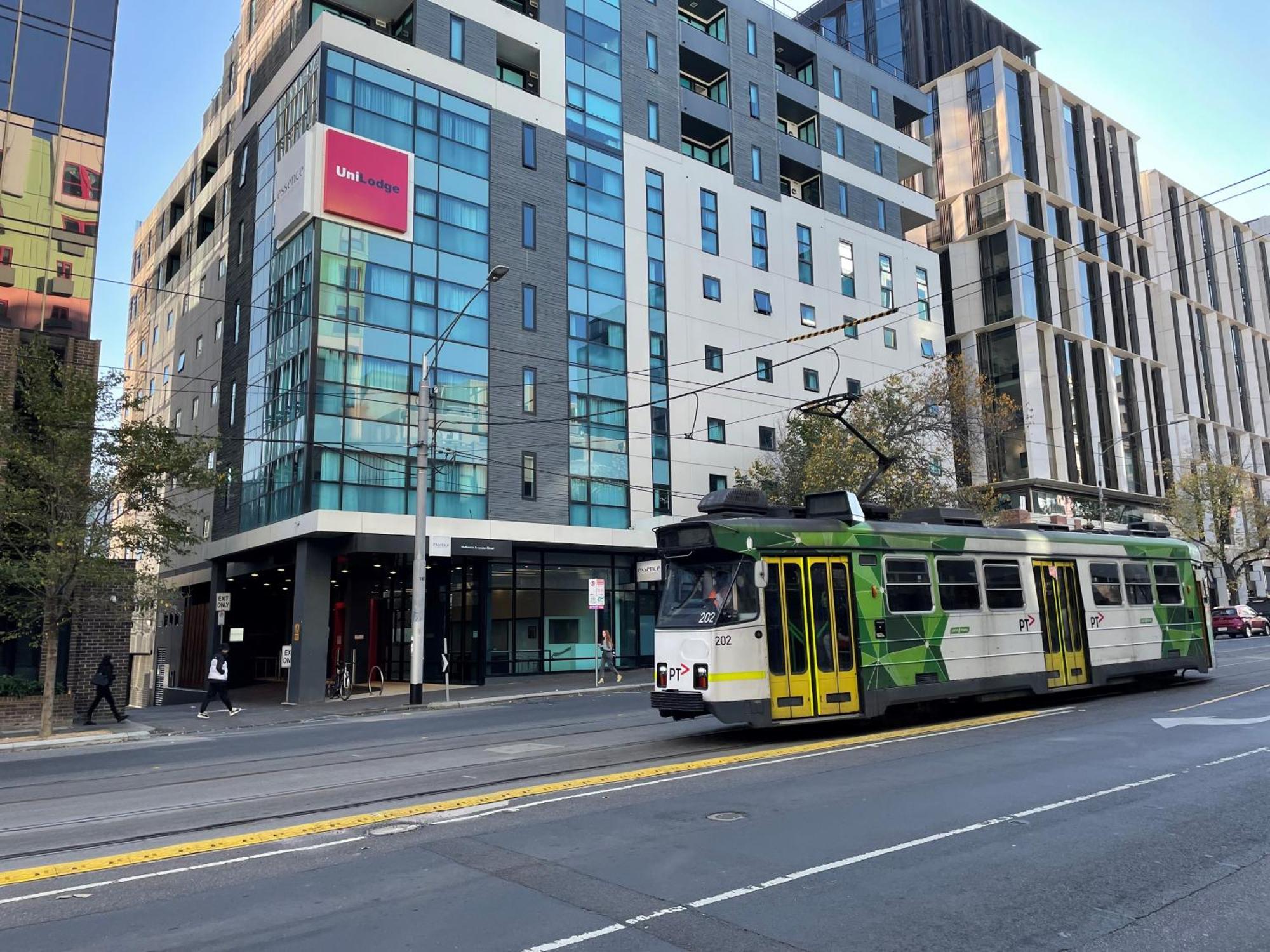 Essence Hotel Carlton Melbourne Exterior photo