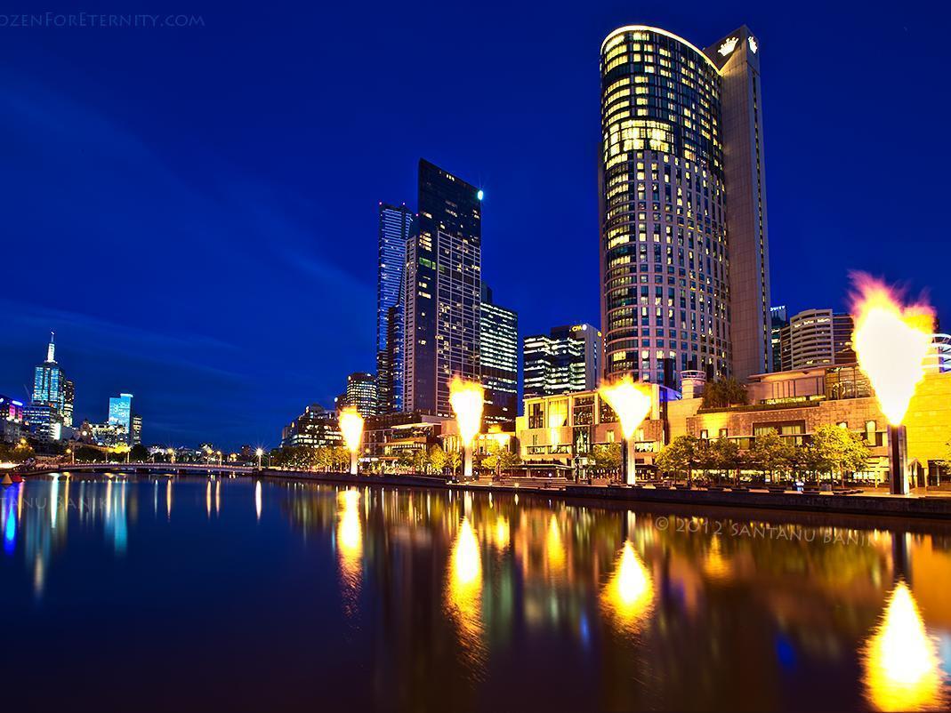 Essence Hotel Carlton Melbourne Exterior photo