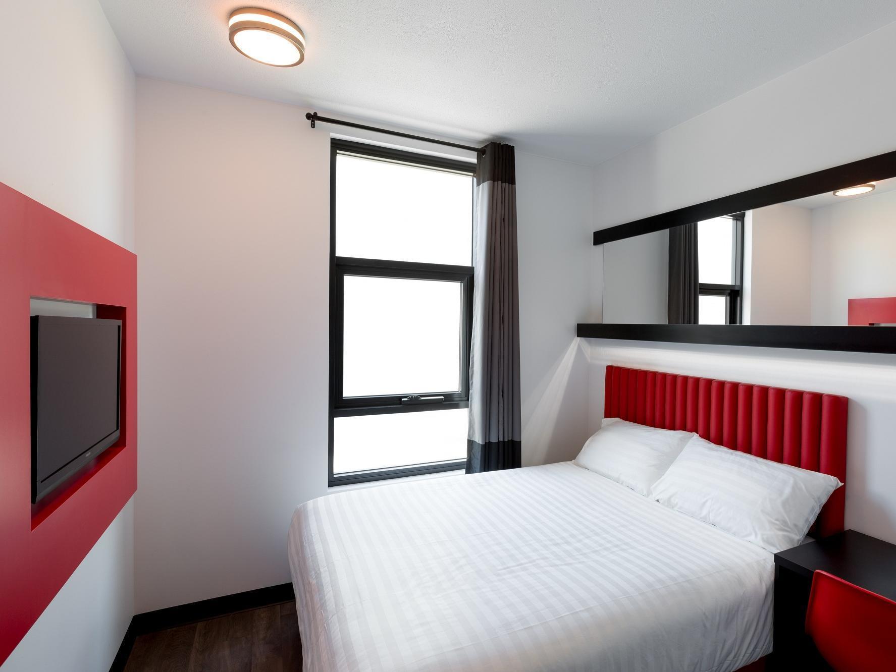Essence Hotel Carlton Melbourne Exterior photo