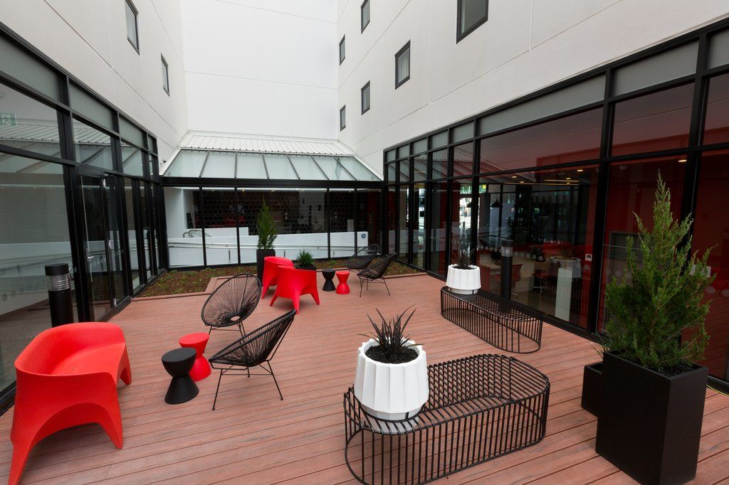 Essence Hotel Carlton Melbourne Exterior photo