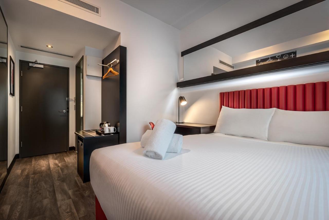 Essence Hotel Carlton Melbourne Exterior photo